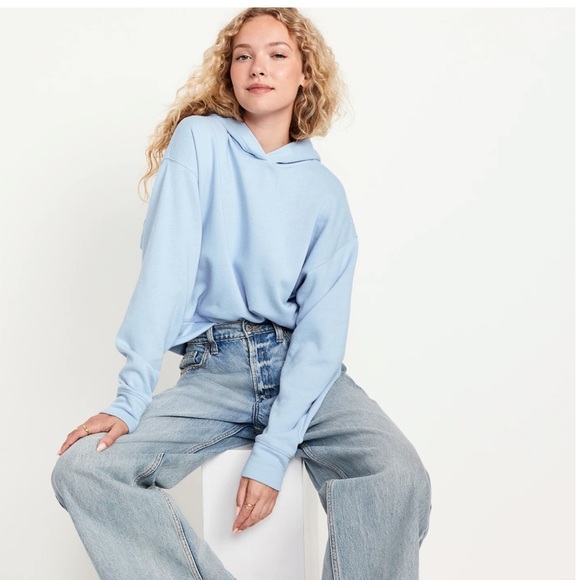 NWT OLD NAVY Pullover Hoodie Color: Rock Pool - Picture 3 of 5